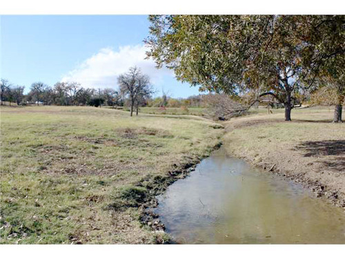 1650 N Colorado (Hwy. 183) ST, Lockhart, TX 78644 