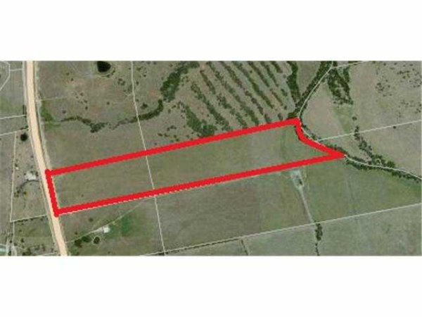 1724 N Colorado ST, Lockhart, TX 78644 