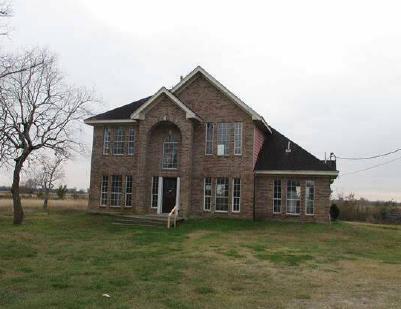 3930 S Meadows St, Alvin, TX 77511 