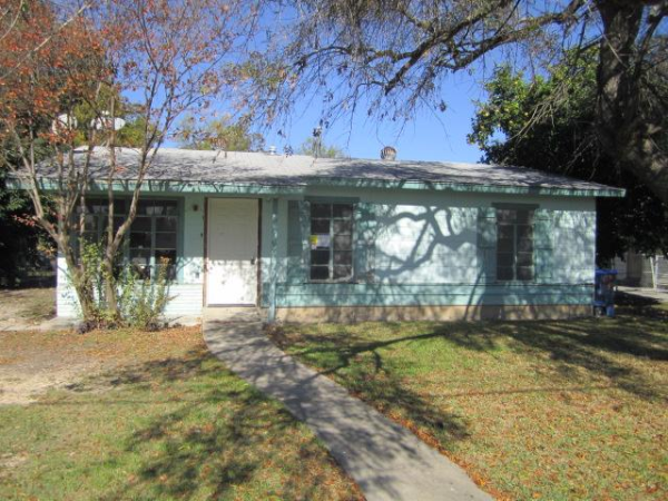 135 Bernice Dr, San Antonio, TX 78228 