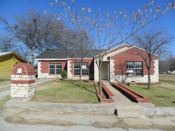 8014 W Elizabeth Ln, Fort Worth, TX 76116 