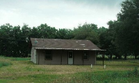 306 County Road 483, Lott, TX 76656 