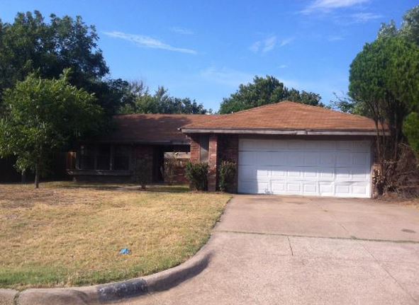 2466 Claremont Dr, Grand Prairie, TX 75052 