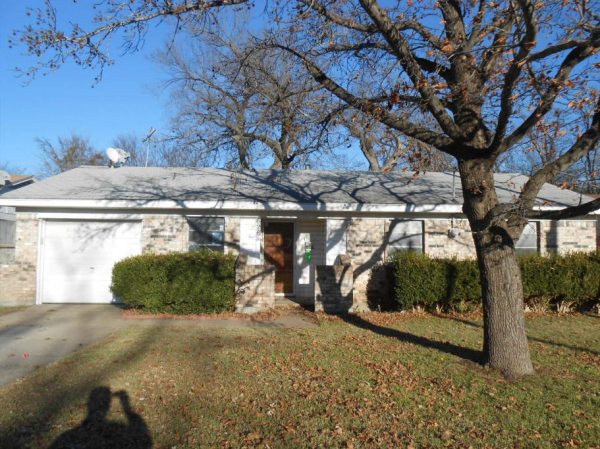 626 Lazy River Drive, Duncanville, TX 75116 