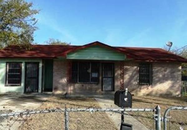1603 Chihuahua ST, San Antonio, TX 78207 