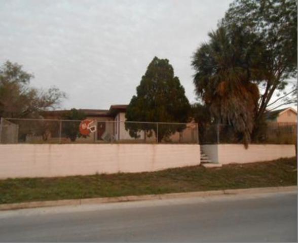 405 North West Street, Rio Grande City, TX 78582 