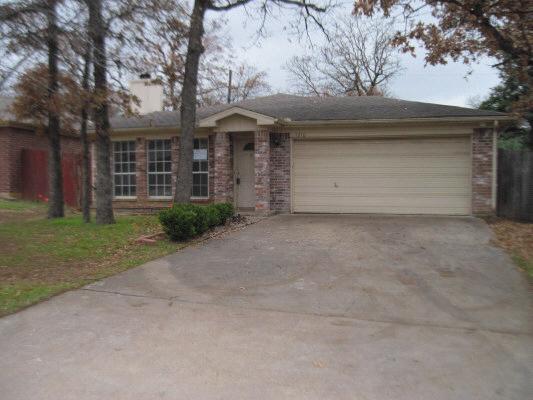 1210 Stone Creek Dr, Mansfield, TX 76063 