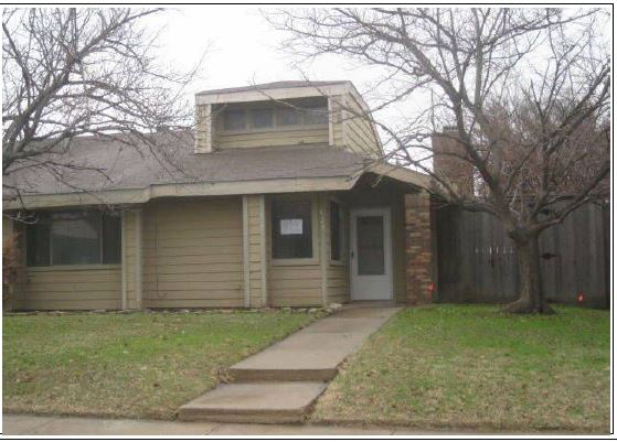 629 Hunters Glen St, Lewisville, TX 75067 