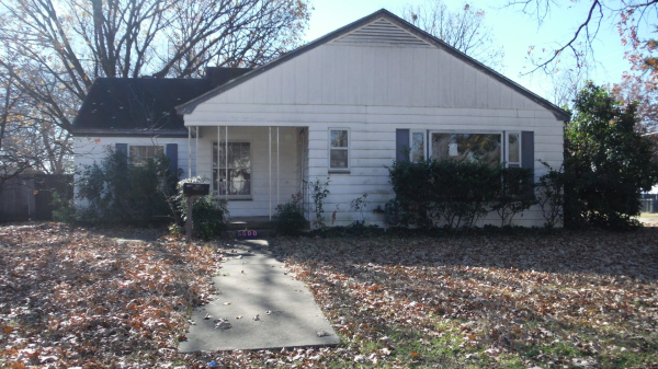 5800 Hadley Street, Haltom City, TX 76117 