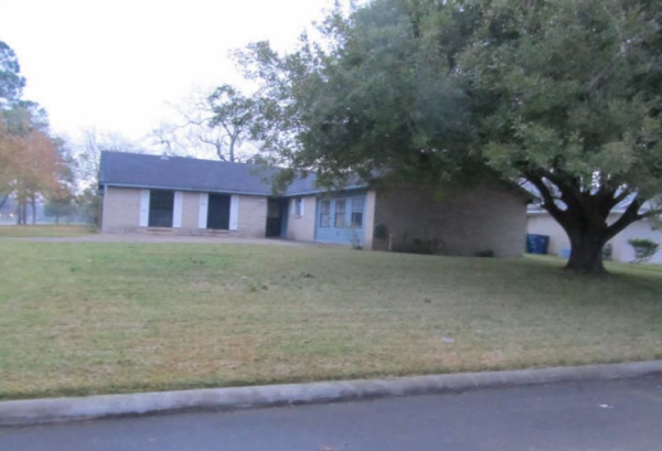 4915 Kentington Dr, Alvin, TX 77511 