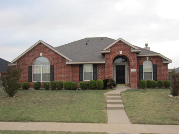 1325 1325 Fox Glenn, Cedar Hill, TX 75104 
