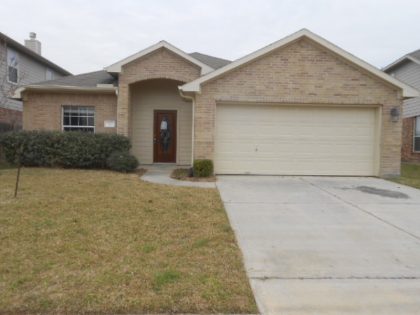 28 Oakland Park Dr, Manvel, TX 77578 