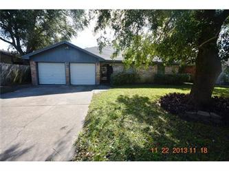 221  7th Ave N, Texas City, TX 77590 