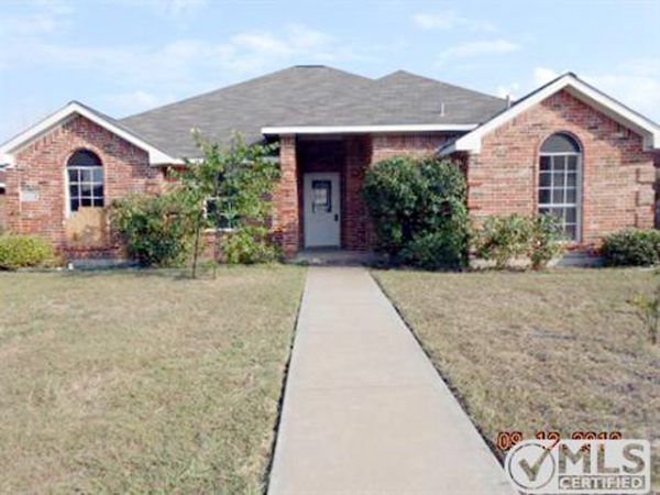 1226 Brittany Way, Seagoville, TX 75159 
