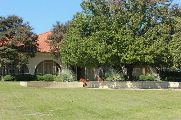 2727 Pioneer Road, Mesquite, TX 75181 
