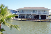 45 Nassau Dr, Rockport, TX 78382 