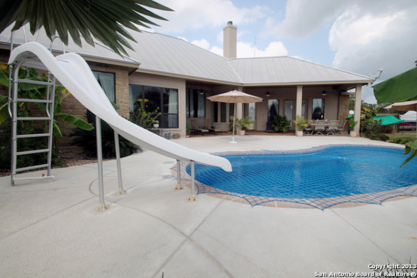 144 Vintage Ranch Circle, La Vernia, TX 78121 