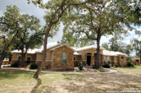 189 Copper Ridge Dr, La Vernia, TX 78121 