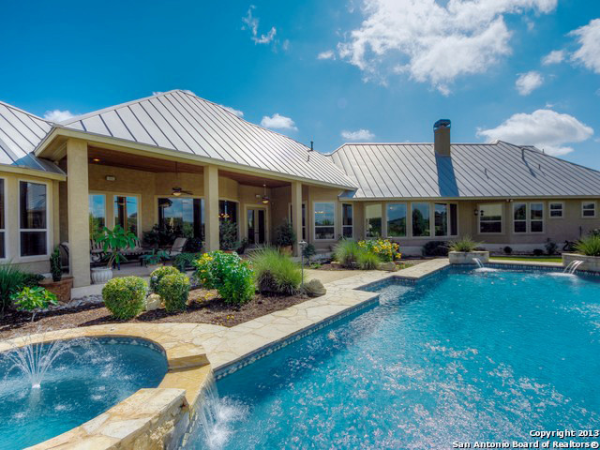 522 River Crossing Blvd, Spring Branch, TX 78070 