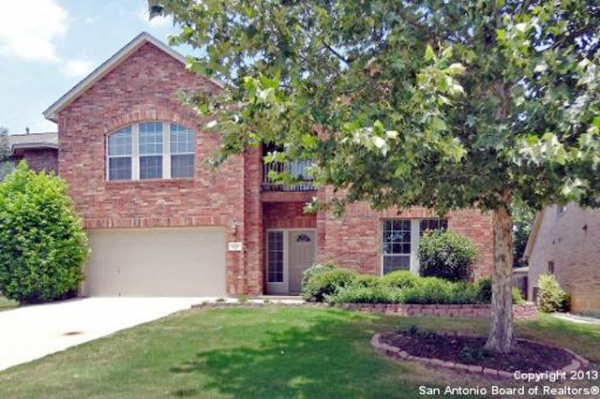 8779 Laurel Canyon Dr, Universal City, TX 78148 