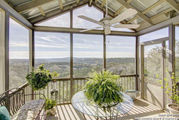 3180 Mountain Creek Rd., Pipe Creek, TX 78063 