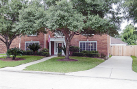 5926 SUMMER OAKS DR, Humble, TX 77346 