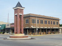 304 Fowlkes, Sealy, TX 77474 