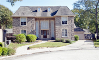 2710 GRAND FALLS DR, Kingwood, TX 77345 
