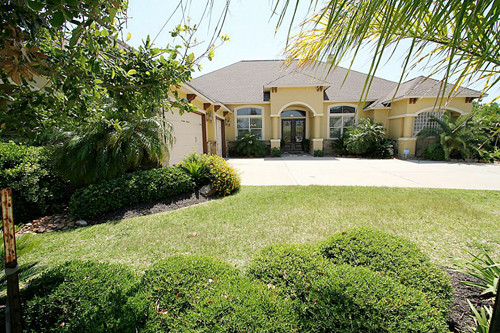 1605 MISTY GLEN LN, League City, TX 77573 
