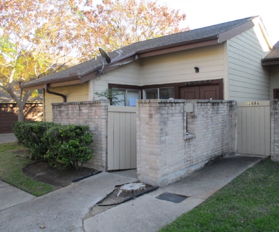 12644 Newbrook Dr #501, Houston, TX 77072 