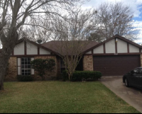62 Blackgum Ct, Lake Jackson, TX 77566 