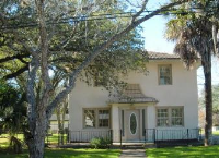 104 S Patrick Street, Gonzales, TX 78629 