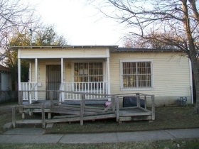 1850 Angelina Dr, Dallas, TX 75212 