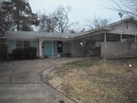 1845 Cedar St, Paris, TX 75460 