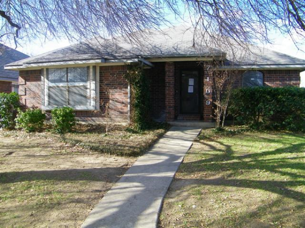 7109 Bentley Ave, Fort Worth, TX 76137 