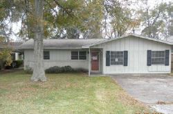 1008 South 14th St, Nederland, TX 77627 