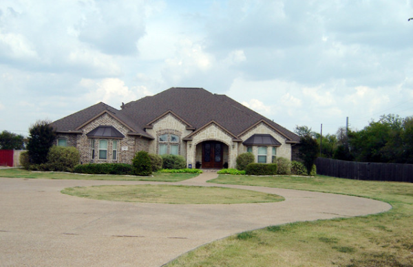 400 Calais Court, Sunnyvale, TX 75182 