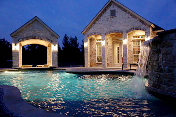 2421 Plantation Drive, Burleson, TX 76028 