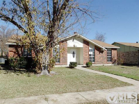 125 Lucinda Drive, Garland, TX 75040 