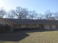 562 Garden Dr, Longview, TX 75603 