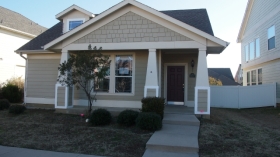 1371 Bristol Ln, Aubrey, TX 76227 