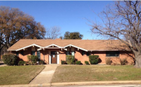 1703 Northcrest Dr, Arlington, TX 76012 