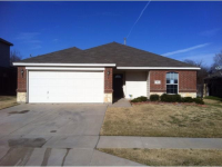 824 Coppin Dr, Fort Worth, TX 76120 