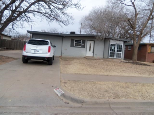 2504 64th St, Lubbock, TX 79413 