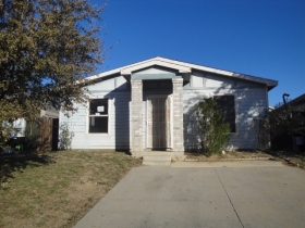 313 Ocean Dr, Laredo, TX 78043 