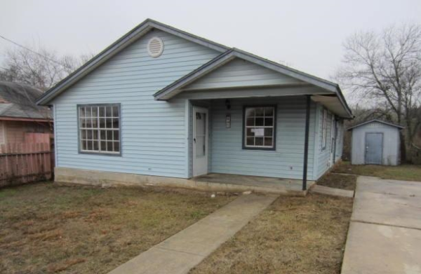 607 Nellie, San Antonio, TX 78220 