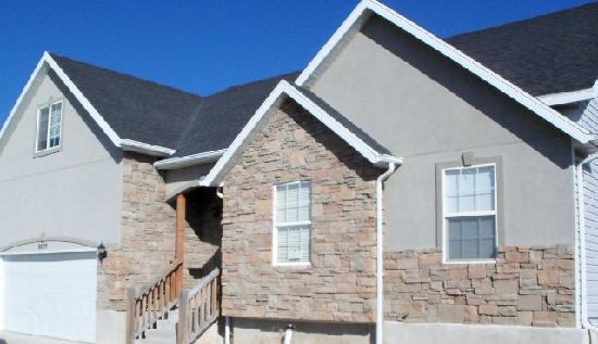 8829 Sun Leaf Drive, West Jordan, UT 84088 