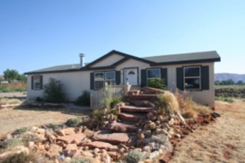 312 W Pipe Springs Dr, Kanab, UT 84741 