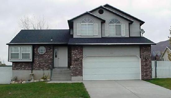 316 West 1350 North, Centerville, UT 84014 