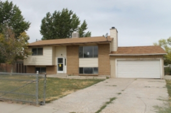 8082 W Gompers Ave, Magna, UT 84044 